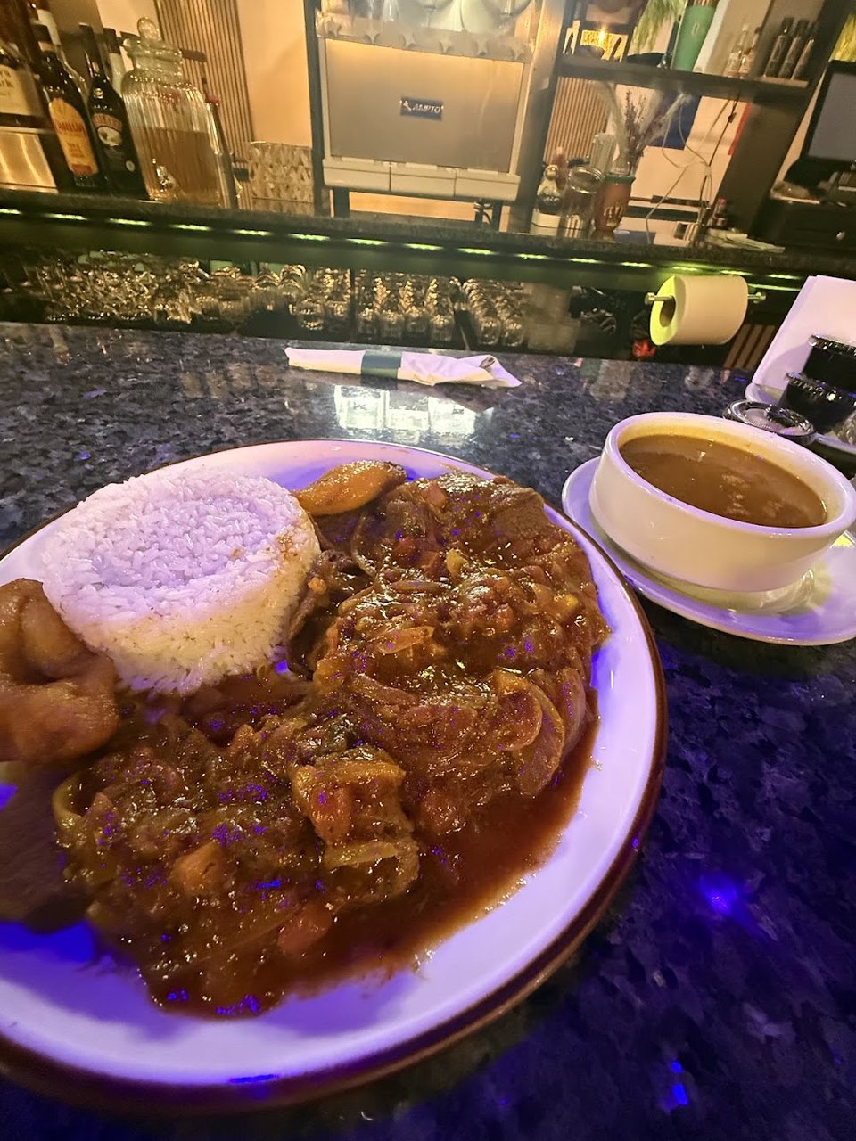 Bistec Encebollado
